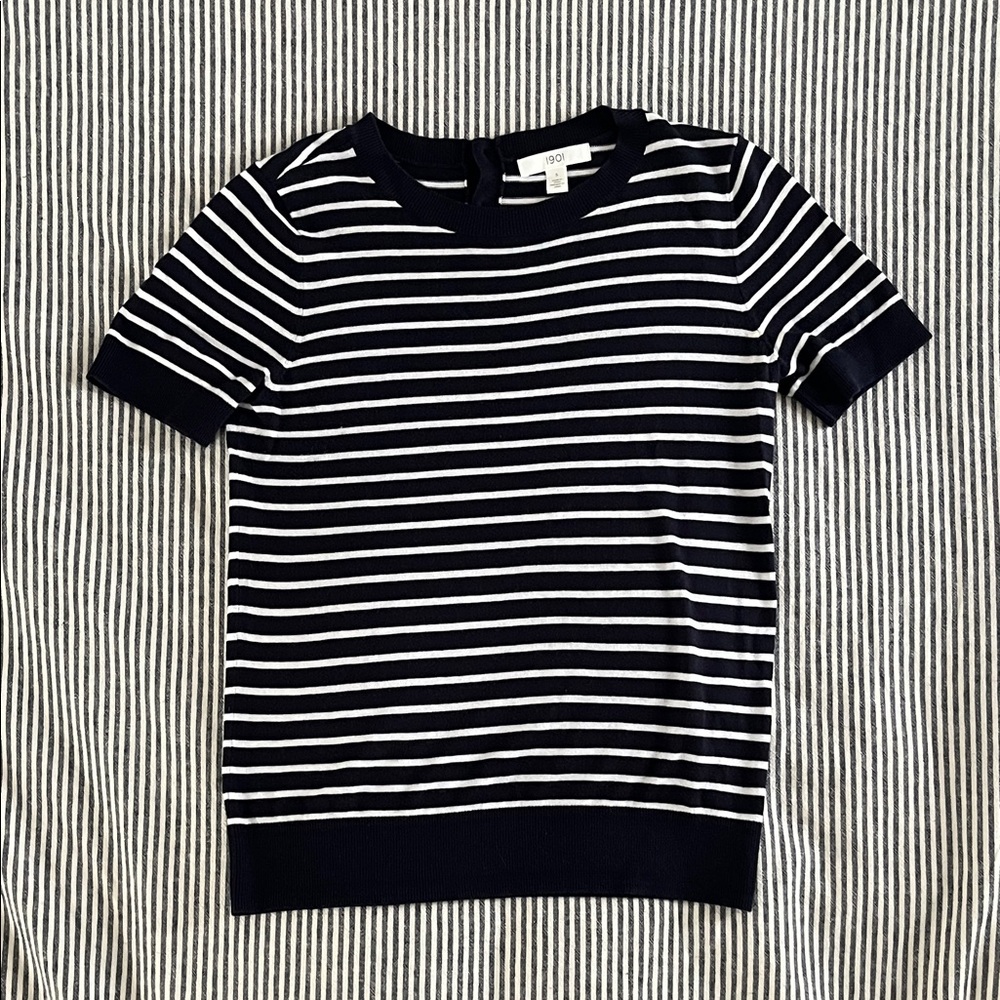 Short Sleeve Sweater tee